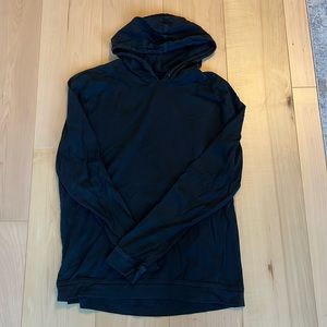 Lacoste thin hoodie Size 6 (XL)